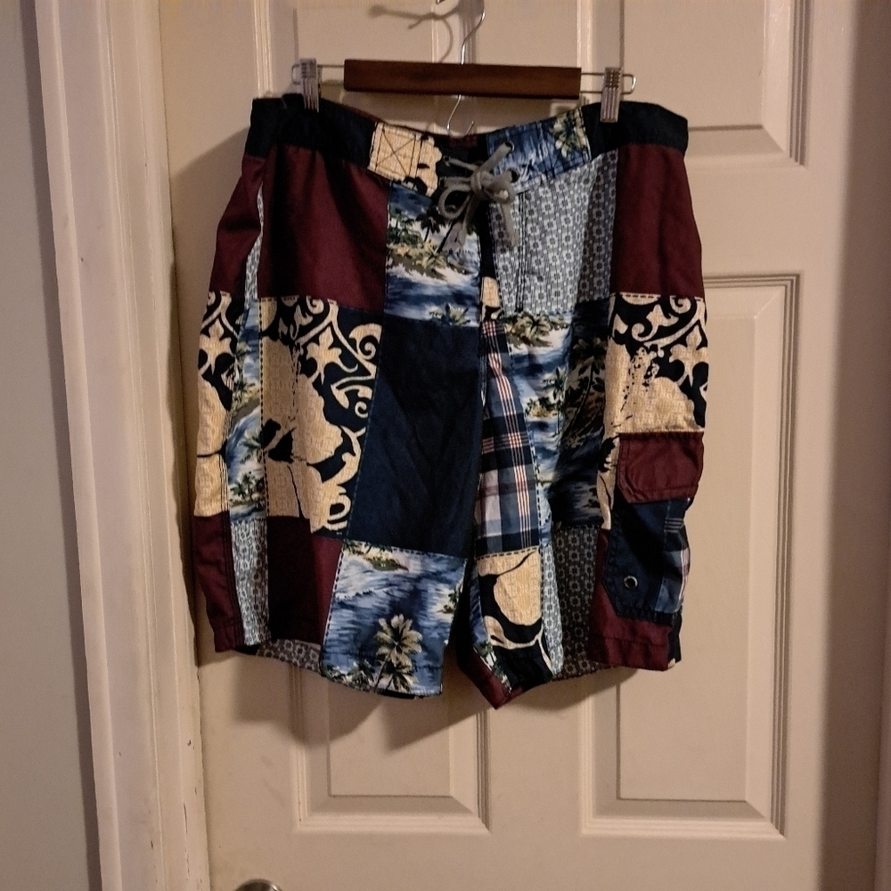 Old Navy patch work Print Size XL